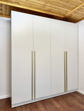 Шафа в спальню